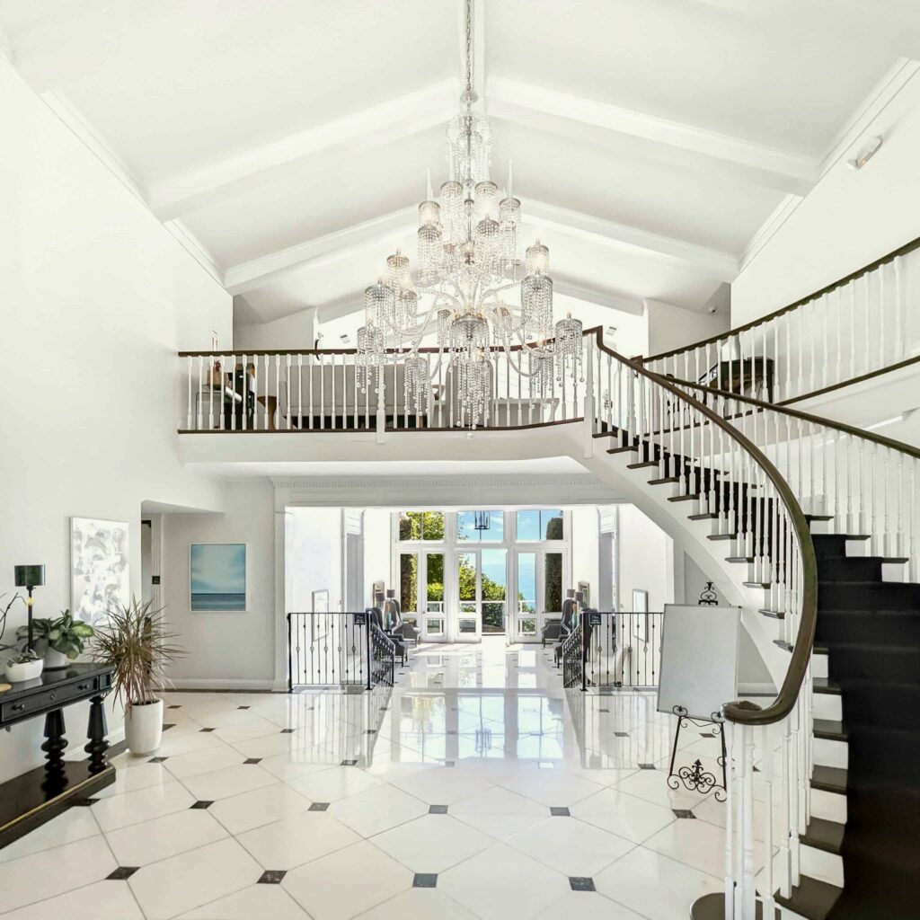 Avalon Malibu treatment setting