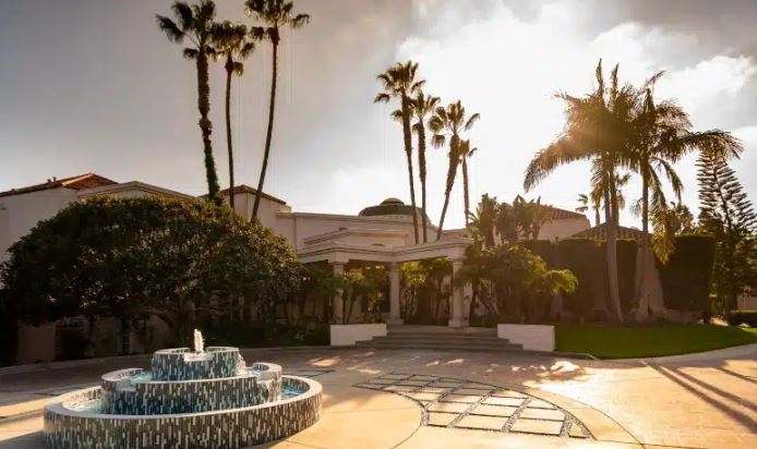 Villa Oasis treatment setting