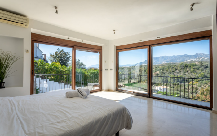 The Bridge Marbella treatment setting